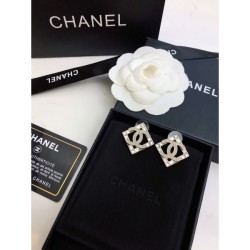 CHANEL Chanel Gift Perfect Limited Time 2024SS Earrings