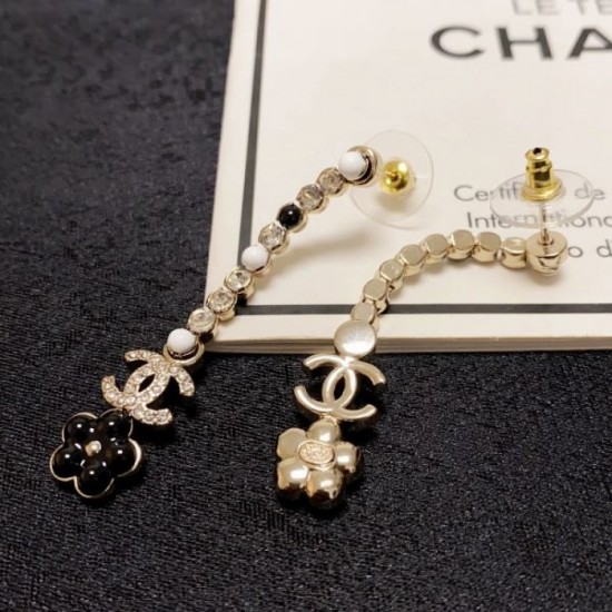 CHANEL This summer stock clearance sale 2024SS earrings CHANEL This summer stock clearance sale 2024SS earrings
