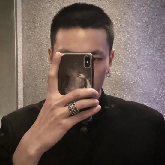 This season's popular 2024SS earrings CHROME HEARTS This season's popular 2024SS earrings CHROME HEARTS
