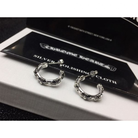 CHROME HEARTS 2024SS earrings with nice logo CHROME HEARTS 2024SS earrings with nice logo