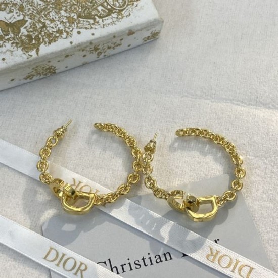 Popular model spring new arrivals 2024SS earrings DIOR Dior Popular model spring new arrivals 2024SS earrings DIOR Dior