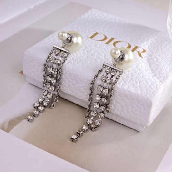 2024SS DIOR Dior earrings New spring/summer style added 2024SS DIOR Dior earrings New spring/summer style added