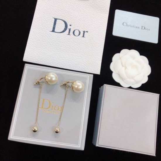 DIOR [Cheap] Luxury Goods Mail Order 2024SS Earrings