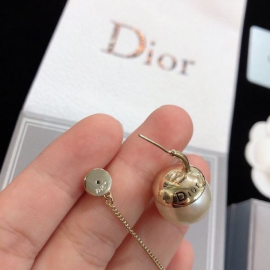 DIOR [Cheap] Luxury Goods Mail Order 2024SS Earrings