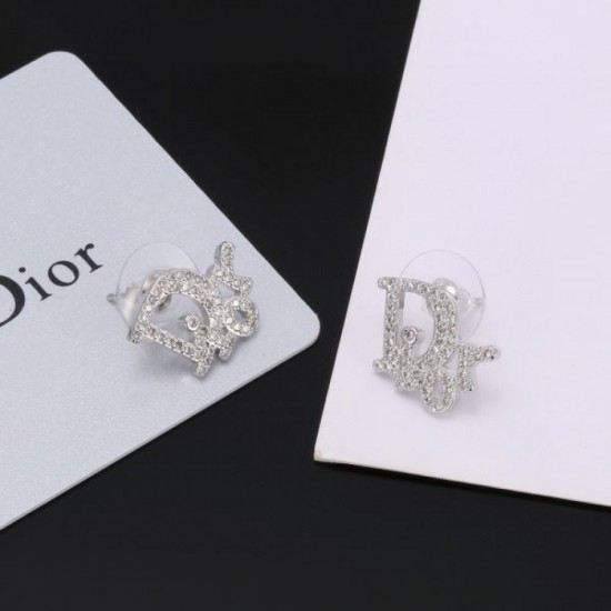 DIOR 2024SS earrings you definitely want DIOR 2024SS earrings you definitely want
