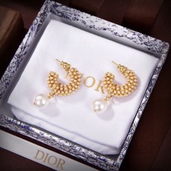 DIOR Dior 2024SS earrings recommended for this season