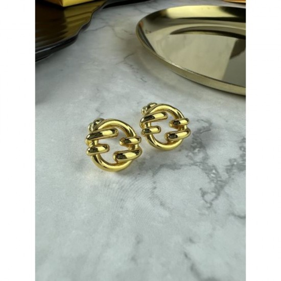 2024SS FENDI FENDI earrings New summer item that will be loved by many users 2024SS FENDI FENDI earrings New summer item that will be loved by many users