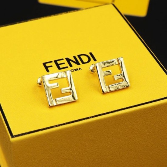 FENDI Impressive design 2024SS earrings FENDI Impressive design 2024SS earrings