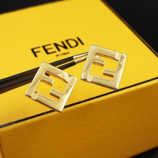 FENDI Impressive design 2024SS earrings FENDI Impressive design 2024SS earrings