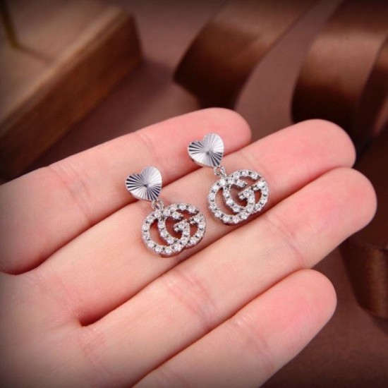 This spring/summer pre-sale new item 2024SS earrings GUCCI Gucci This spring/summer pre-sale new item 2024SS earrings GUCCI Gucci