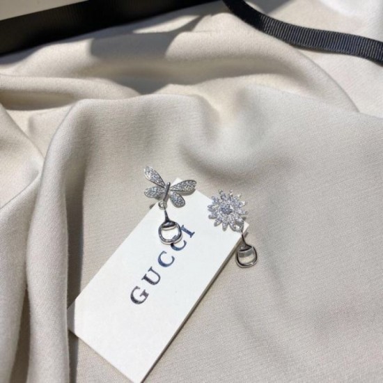 The perfect color for early spring 2024SS earrings GUCCI Gucci The perfect color for early spring 2024SS earrings GUCCI Gucci