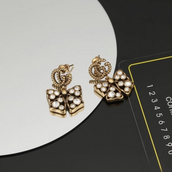 2024SS GUCCI Gucci earrings A popular item that has been used for several years 2024SS GUCCI Gucci earrings A popular item that has been used for several years