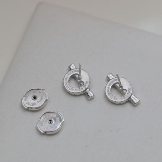 2024SS earrings HERMES perfect for summer coordination 2024SS earrings HERMES perfect for summer coordination