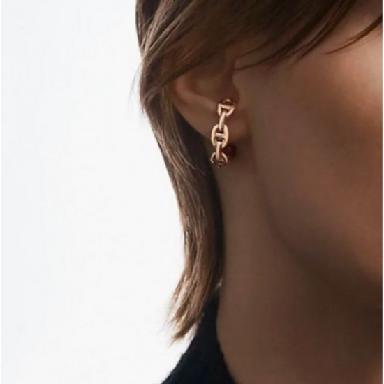 HERMES Comfortable to wear even in summer 2024SS earrings HERMES Comfortable to wear even in summer 2024SS earrings