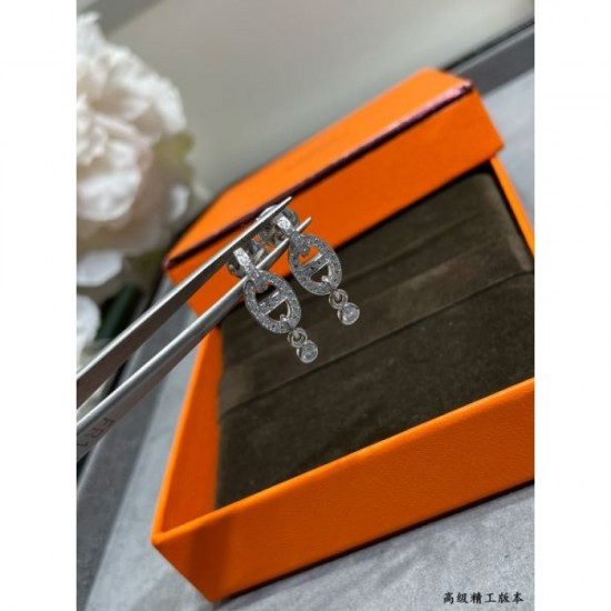 HERMES Summer fashion ahead 2024SS earrings HERMES Summer fashion ahead 2024SS earrings