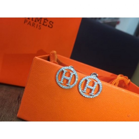 HERMES Latest spring/summer trends 2024SS earrings HERMES Latest spring/summer trends 2024SS earrings