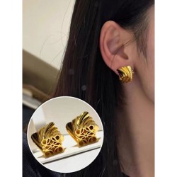 Popular and hugely popular! 2024SS earrings LOEWE