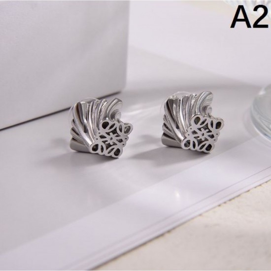 Popular and hugely popular! 2024SS earrings LOEWE Popular and hugely popular! 2024SS earrings LOEWE