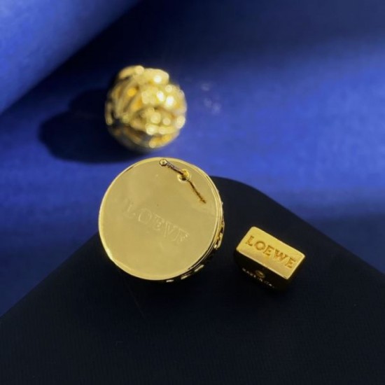 2024SS LOEWE Loewe earrings customer sale special price first come, first served 2024SS LOEWE Loewe earrings customer sale special price first come, first served