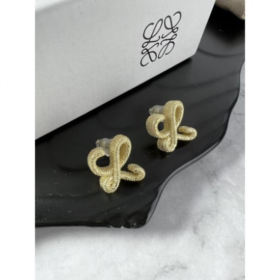 LOEWE Conspicuous fresh popular new 2024SS earrings LOEWE Conspicuous fresh popular new 2024SS earrings