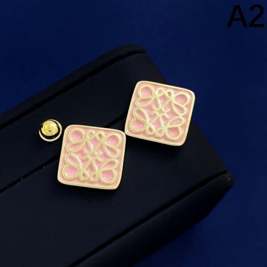 LOEWE Gentle luxury popular color 2024SS earrings LOEWE Gentle luxury popular color 2024SS earrings