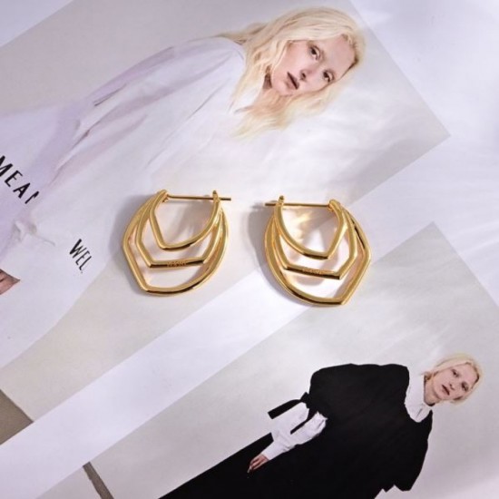 LOEWE Spring/Summer Trend Ahead 2024SS Earrings LOEWE Spring/Summer Trend Ahead 2024SS Earrings