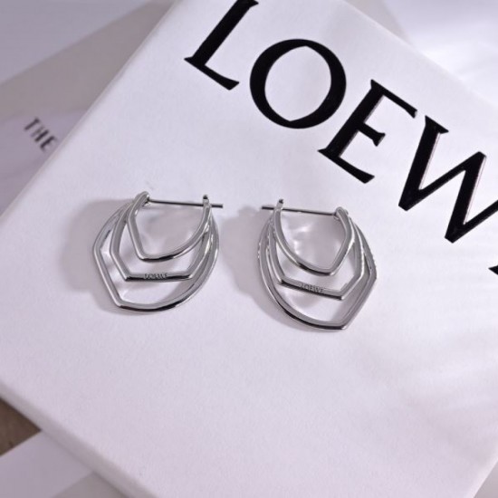 LOEWE Spring/Summer Trend Ahead 2024SS Earrings LOEWE Spring/Summer Trend Ahead 2024SS Earrings