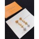 Refined design 2024SS earrings LOUIS VUITTON Louis Vuitton Refined design 2024SS earrings LOUIS VUITTON Louis Vuitton