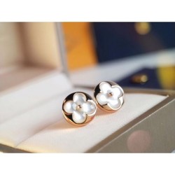 2024SS earrings that attract a lot of attention LOUIS VUITTON