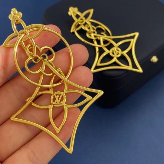 2024SS earrings LOUIS VUITTON loved by celebrities 2024SS earrings LOUIS VUITTON loved by celebrities