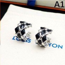 Outstanding freshness 2024SS earrings LOUIS VUITTON Louis Vuitton