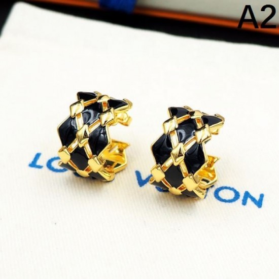 Outstanding freshness 2024SS earrings LOUIS VUITTON Louis Vuitton Outstanding freshness 2024SS earrings LOUIS VUITTON Louis Vuitton