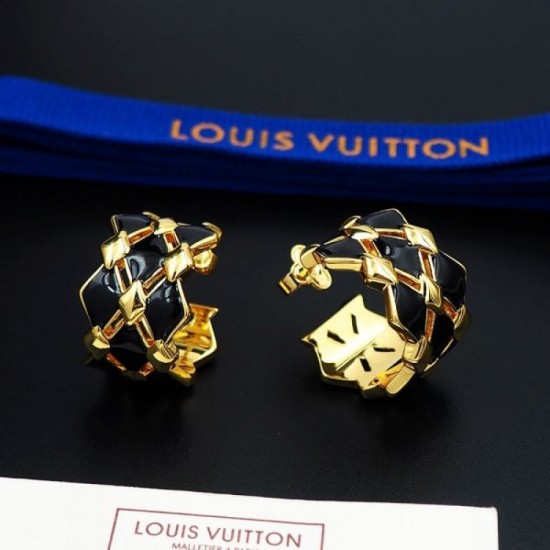 Outstanding freshness 2024SS earrings LOUIS VUITTON Louis Vuitton Outstanding freshness 2024SS earrings LOUIS VUITTON Louis Vuitton