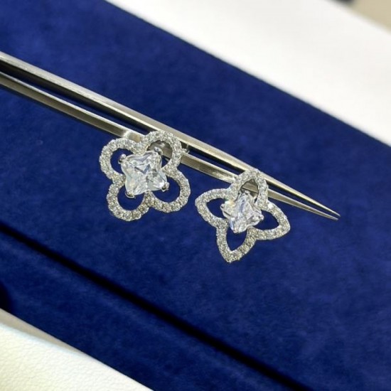 Excellent functionality! 2024SS earrings LOUIS VUITTON Louis Vuitton Excellent functionality! 2024SS earrings LOUIS VUITTON Louis Vuitton