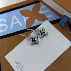 Adult and elegant 2024SS earrings LOUIS VUITTON Louis Vuitton