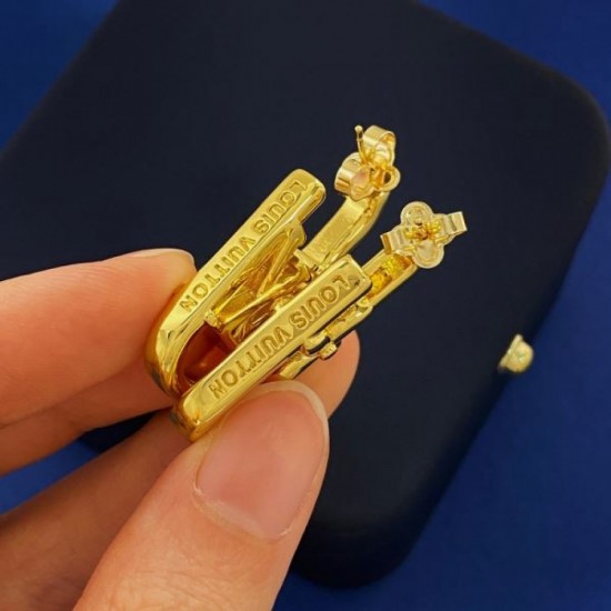 2024SS LOUIS VUITTON Louis Vuitton earrings Latest love at first sight 2024SS LOUIS VUITTON Louis Vuitton earrings Latest love at first sight