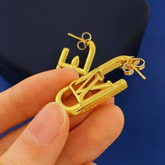2024SS LOUIS VUITTON Louis Vuitton earrings Latest love at first sight 2024SS LOUIS VUITTON Louis Vuitton earrings Latest love at first sight