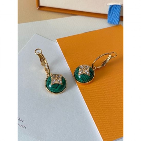 2024SS LOUIS VUITTON Louis Vuitton earrings Celebrity favorite elegant 2024SS LOUIS VUITTON Louis Vuitton earrings Celebrity favorite elegant