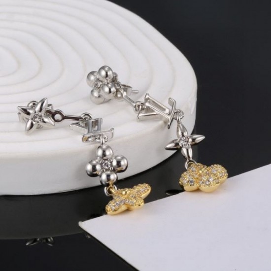 2024SS LOUIS VUITTON Louis Vuitton earrings chic colors 2024SS LOUIS VUITTON Louis Vuitton earrings chic colors