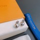 2024SS LOUIS VUITTON Louis Vuitton earrings very popular item 2024SS LOUIS VUITTON Louis Vuitton earrings very popular item