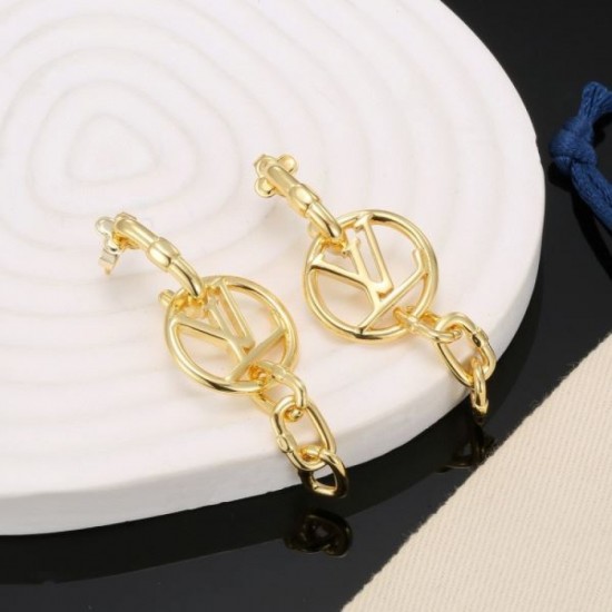 LOUIS VUITTON Explosively popular 2024SS earrings LOUIS VUITTON Explosively popular 2024SS earrings