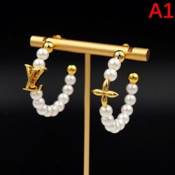 LOUIS VUITTON This summer's popular 2024SS earrings