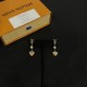 LOUIS VUITTON This year's trendiest 2024SS earrings LOUIS VUITTON This year's trendiest 2024SS earrings