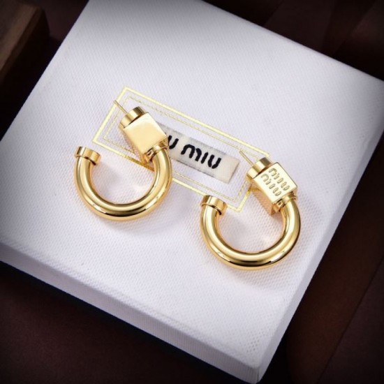 Highly recommended 2024SS earrings MIU MIU Miu Miu Highly recommended 2024SS earrings MIU MIU Miu Miu