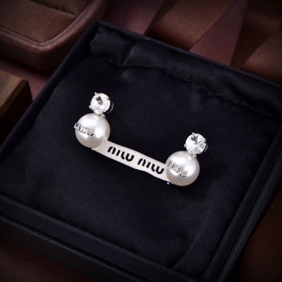 Rich color 2024SS earrings MIU MIU Miu Miu Rich color 2024SS earrings MIU MIU Miu Miu