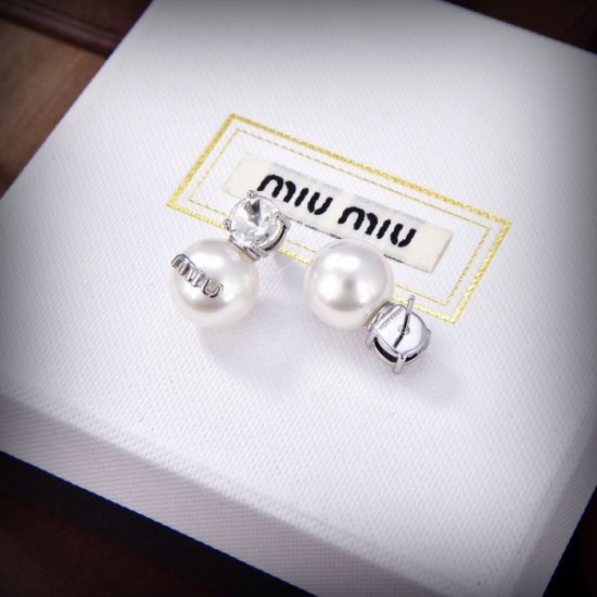 Rich color 2024SS earrings MIU MIU Miu Miu Rich color 2024SS earrings MIU MIU Miu Miu
