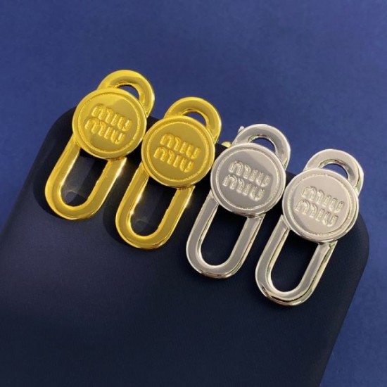 Still selling like crazy 2024SS earrings MIU MIU Miu Miu Still selling like crazy 2024SS earrings MIU MIU Miu Miu