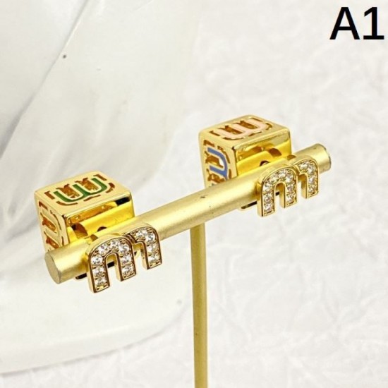 Eternal standard product 2024SS earrings MIU MIU Miu Miu Eternal standard product 2024SS earrings MIU MIU Miu Miu