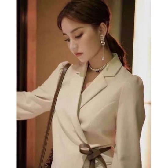 2024SS MIU MIU Miu Miu earrings in stock for spring/summer I definitely want them 2024SS MIU MIU Miu Miu earrings in stock for spring/summer I definitely want them