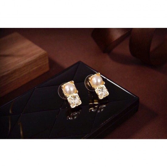 MIU MIU Miu Miu New Item 2024SS Earrings MIU MIU Miu Miu New Item 2024SS Earrings